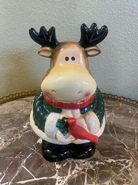 Vtg Christmas Moose w/ Cardinal Cookie Jar Ceramic Royal Seasons Candle containe